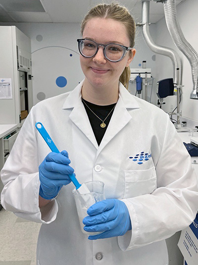 Kate_DeRonne_Lab_rgb